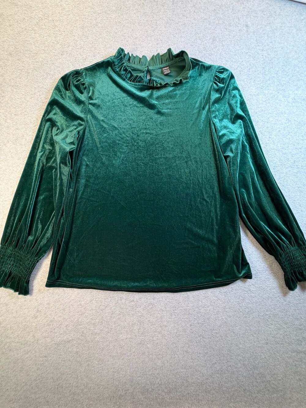 SHEIN Velvet Ruffle Mock Neck Long Sleeve Top Size L 8/10 Green